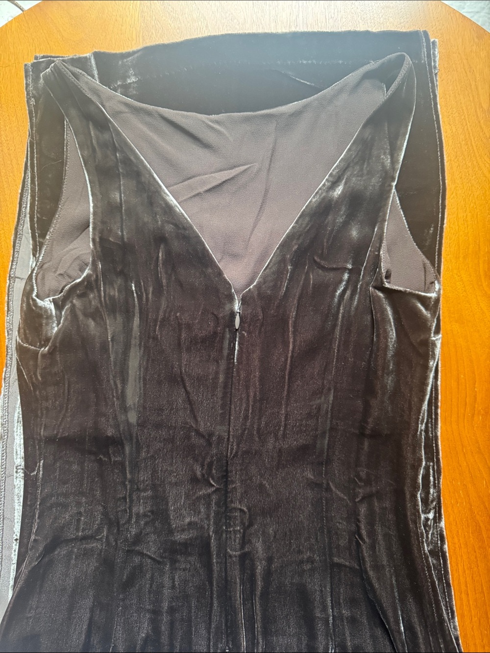 Reformation Romy Velvet Dress - Picture 9 of 9